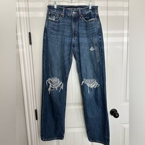 American Eagle Women’s Distressed Straight Jeans